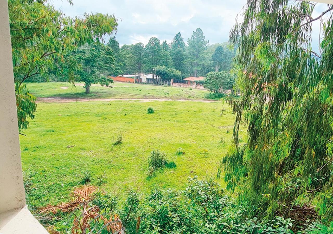 Hotel Cocoview, Bar & Restaurante Valle de Ángeles Buitenkant foto
